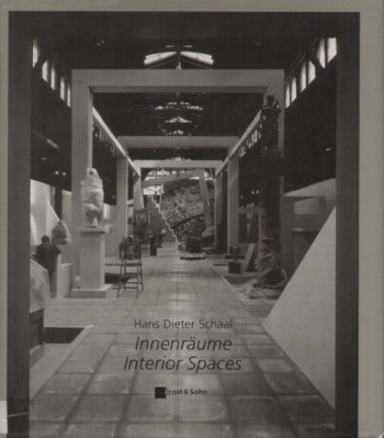 Innenräume/ Interior Spaces.   