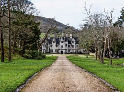 Manor Lessons